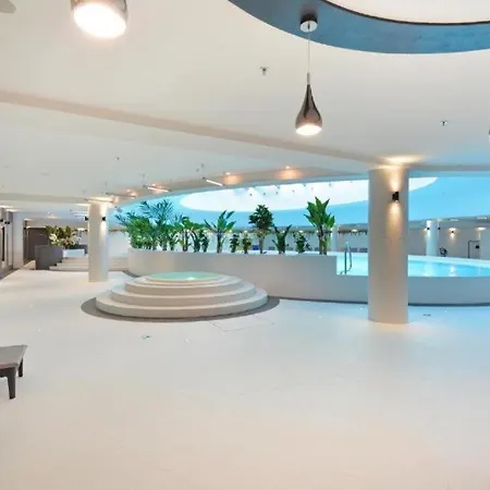 Apartment Hanza Tower Energyapart *